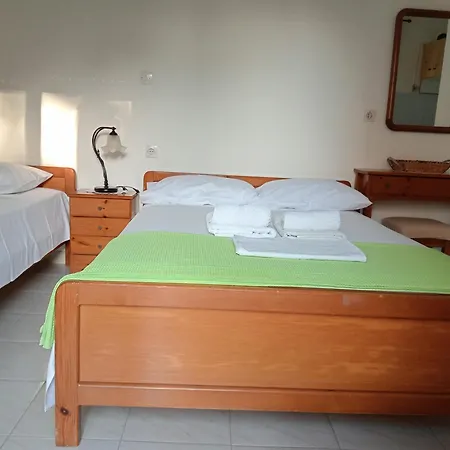 Tatiana'S Apartments Σταυρός Εξωτερικό φωτογραφία
